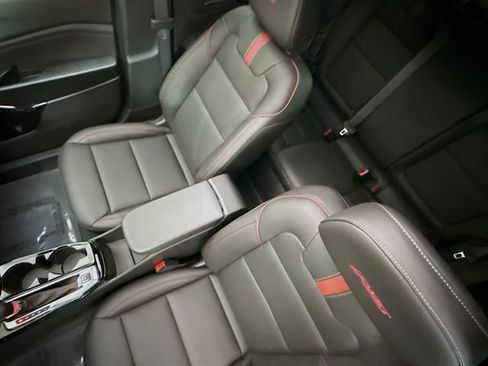 New 2026 Chevrolet Trax RS w/ Sunroof Package image 22