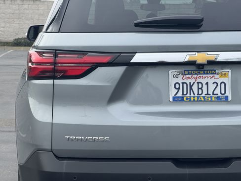 Certified 2023 Chevrolet Traverse LS w/ Safety Package image 7