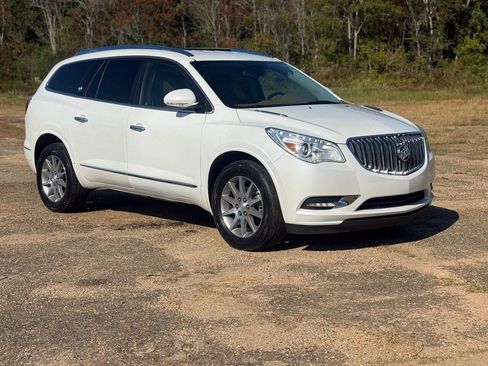 Used 2017 Buick Enclave Leather image 7