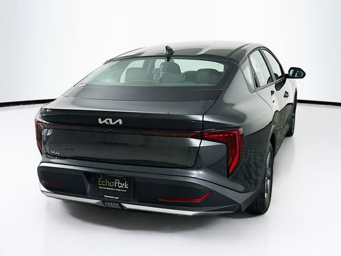 Used 2025 Kia K4 LXS image 9