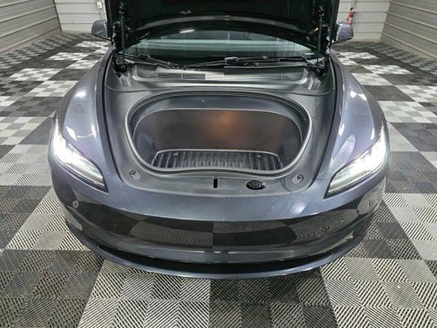 Used 2025 Tesla Model 3 Long Range image 37