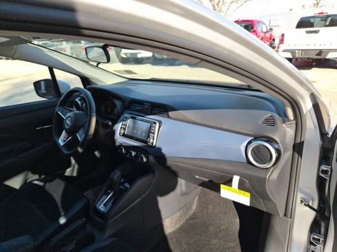 New 2025 Nissan Versa SV w/ Trunk Package image 9