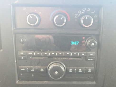 Used 2019 Chevrolet Express 2500 Work Van w/ Driver Convenience Package image 16