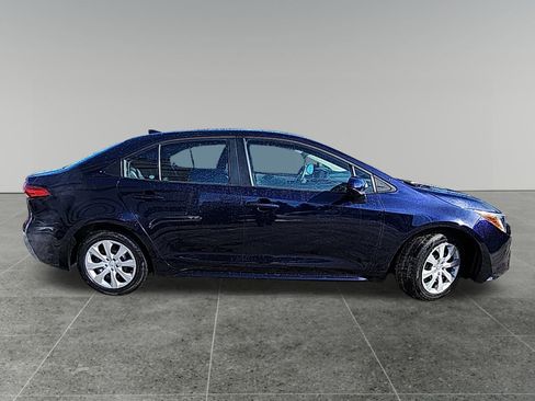 Certified 2022 Toyota Corolla LE image 8