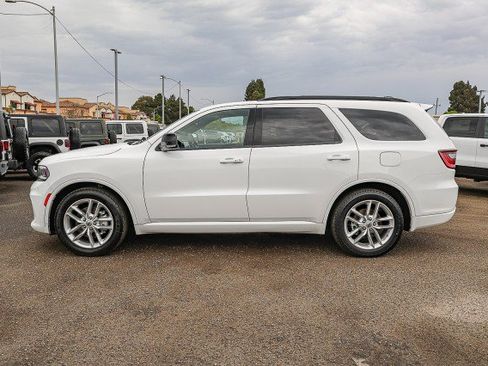 Used 2024 Dodge Durango GT RWD image 7