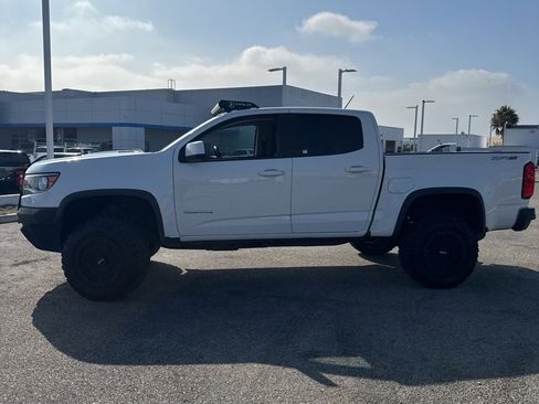 Used 2017 Chevrolet Colorado ZR2 image 2