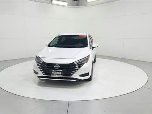 Certified 2025 Nissan Versa SV w/ Trunk Package image 2