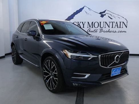 Used 2018 Volvo XC60 T6 Inscription w/ Convenience Package image 1