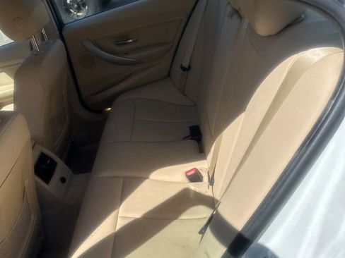 Used 2016 BMW 320i Sedan image 4