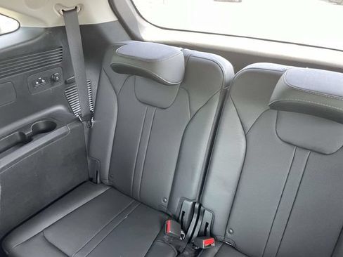 Certified 2023 Kia Sorento SX AWD/4WD image 18