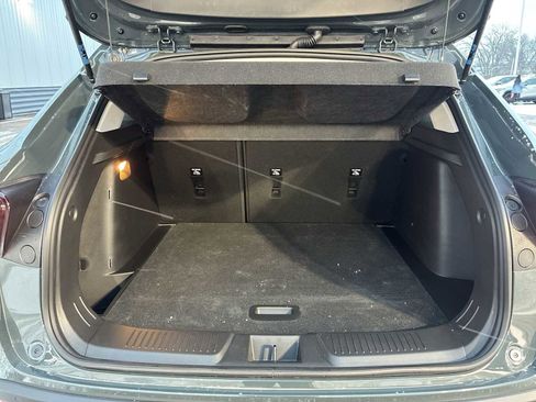 Used 2025 Chevrolet Trax LT w/ Driver Confidence Package image 25