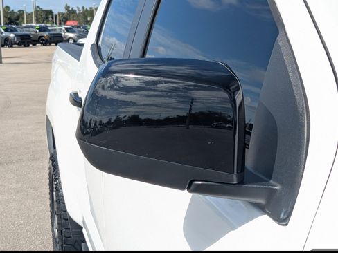 Used 2022 GMC Canyon AT4 w/ Trailering Package image 14