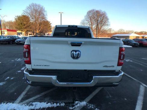 Used 2020 RAM 2500 Limited image 14