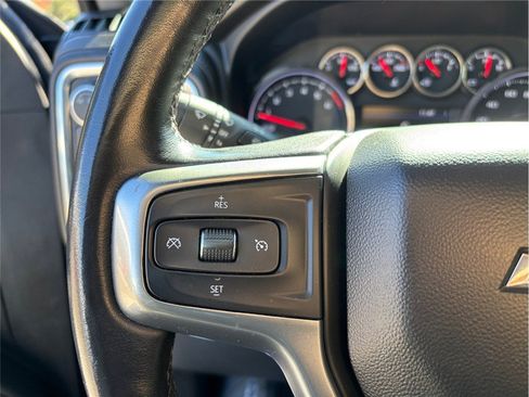 Used 2022 Chevrolet Silverado 1500 RST image 23