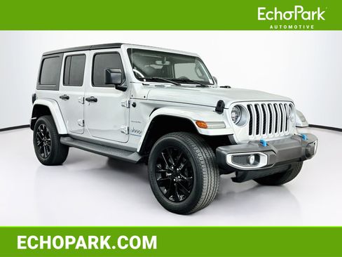 Used 2023 Jeep Wrangler Unlimited Sahara AWD/4WD image 1