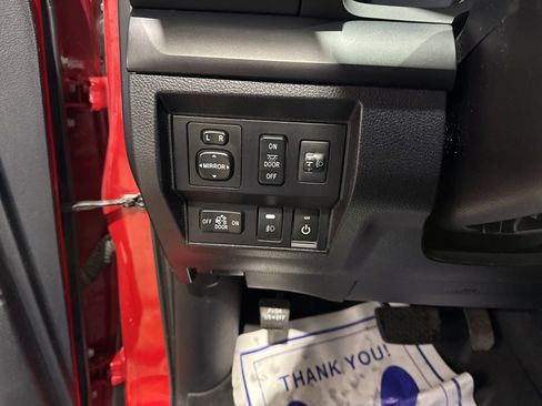 Used 2017 Toyota Tundra SR image 19