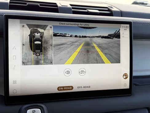 Used 2025 Land Rover Defender 110 S image 11