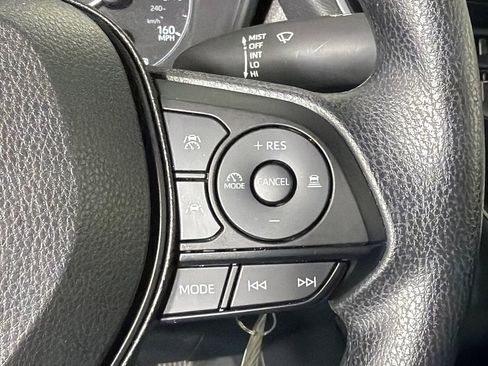 Used 2025 Toyota Corolla LE image 25