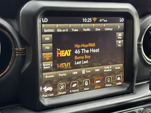 Used 2021 Jeep Wrangler Unlimited Sahara image 17