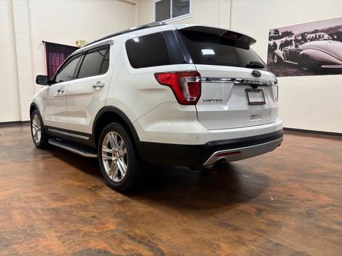Used 2016 Ford Explorer Limited FWD image 5