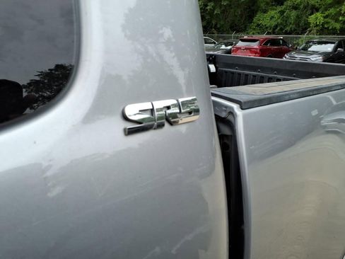 Certified 2016 Toyota Tacoma SR5 image 5