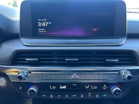 Used 2022 Kia Telluride EX w/ EX Premium Package AWD/4WD image 17
