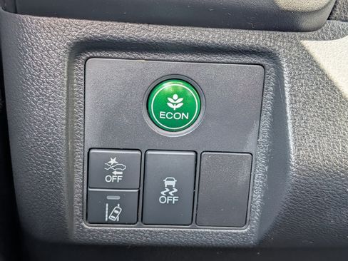 Used 2021 Honda HR-V EX image 26