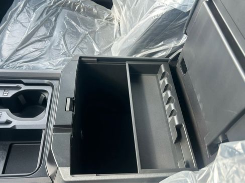 New 2026 Ford F350 Lariat AWD/4WD image 43