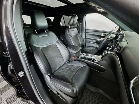 Used 2024 Ford Explorer ST w/ Equipment Group 401A image 30