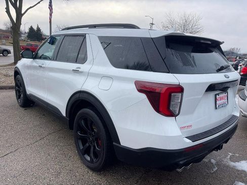 Used 2021 Ford Explorer ST w/ ST Street Pack image 4