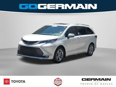 Certified 2025 Toyota Sienna Limited
