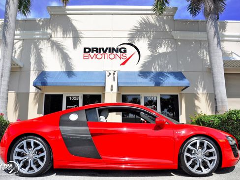 Used 2014 Audi R8 V10 image 8