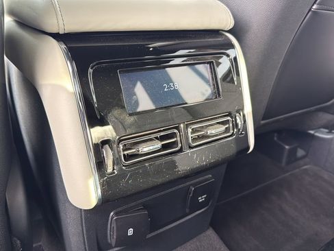 Used 2025 Lincoln Aviator Black Label image 14