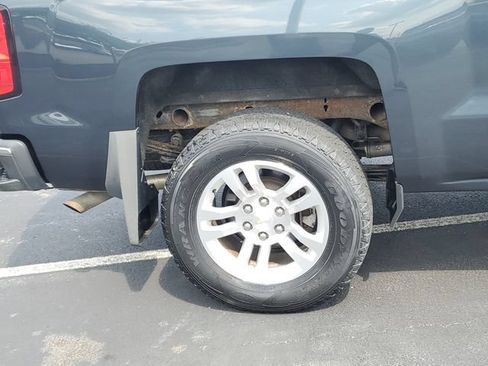 Used 2018 Chevrolet Silverado 1500 LT w/ All Star Edition AWD/4WD image 5
