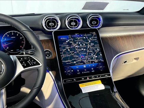 New 2026 Mercedes-Benz GLC 300 4MATIC image 8
