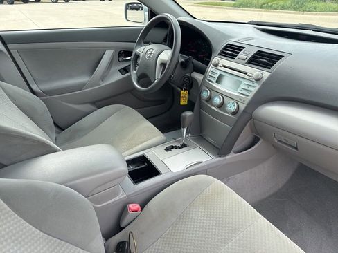 Used 2007 Toyota Camry LE FWD image 22