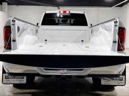 Used 2026 RAM 3500 Tradesman AWD/4WD image 34