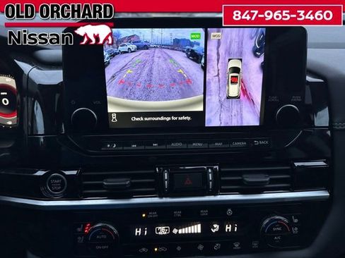 Used 2023 Nissan Pathfinder Platinum image 15