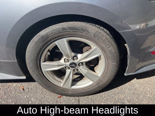 Used 2021 Ford Mustang Coupe RWD image 8