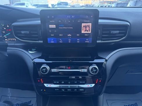 Used 2023 Ford Explorer ST-Line w/ Class IV Trailer Tow Package image 20