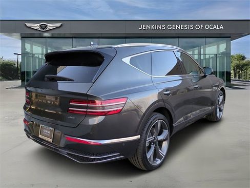Certified 2025 Genesis GV80 2.5T Prestige image 3