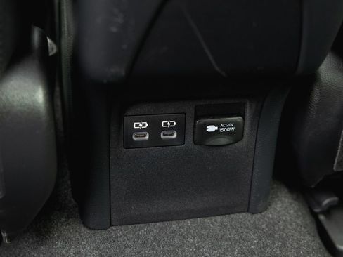 Certified 2023 Toyota Prius Prime FWD image 29