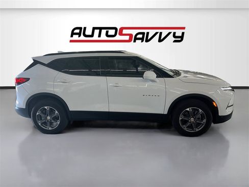 Used 2024 Chevrolet Blazer LT w/ Convenience Package image 8