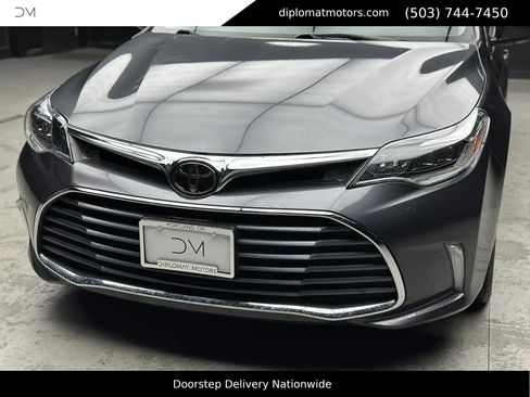 Used 2016 Toyota Avalon Limited w/ Toyota Safety Sense Package image 14