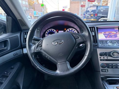 Used 2013 INFINITI G37 x w/ Premium Pkg image 27