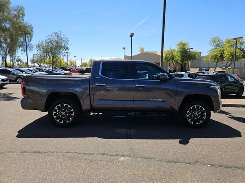 Used 2024 Toyota Tundra Limited AWD/4WD image 4