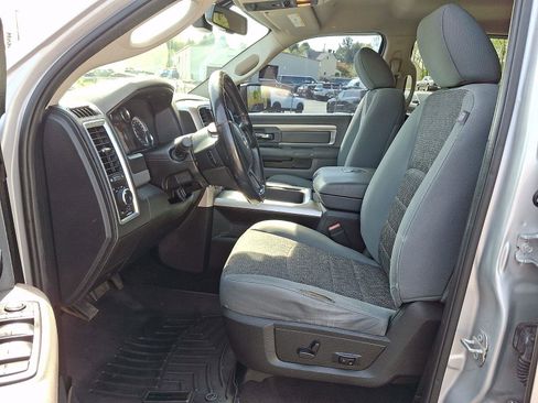 Certified 2017 RAM 1500 Big Horn AWD/4WD image 14