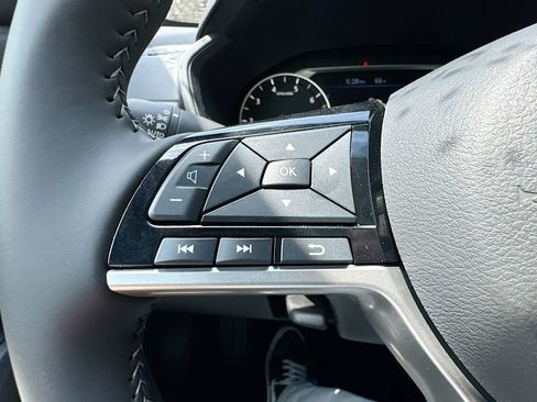 New 2026 Nissan Altima 2.5 SV w/ SV Premium Package FWD image 11