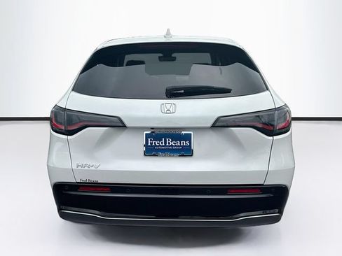 Certified 2025 Honda HR-V EX-L image 7