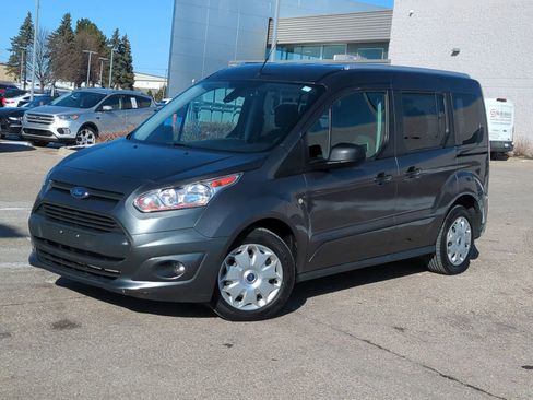 Used 2018 Ford Transit Connect XLT image 1